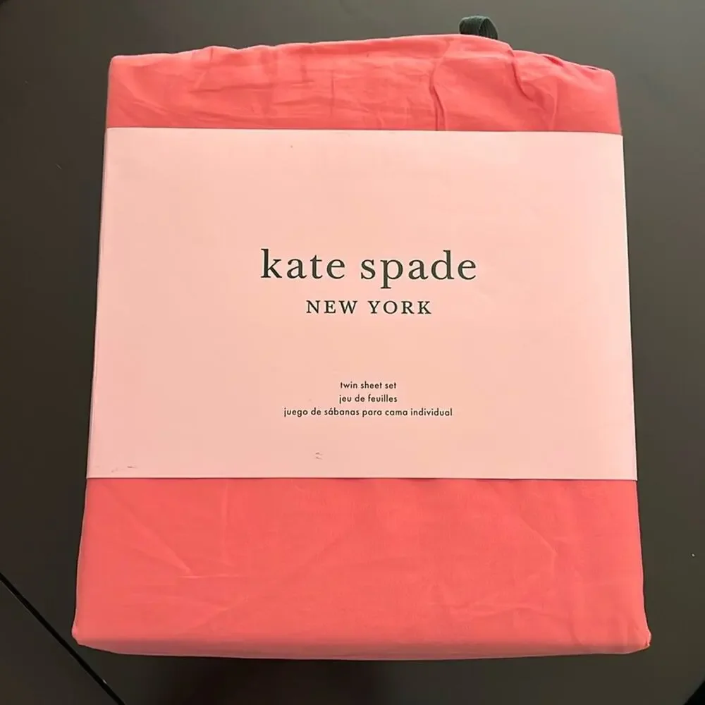 Kate Spade $109 Twin Sheet Set in Coral Lip 100% Cotton